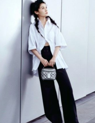 Maison Margiela发布七夕特别款Glam Slam系列手袋