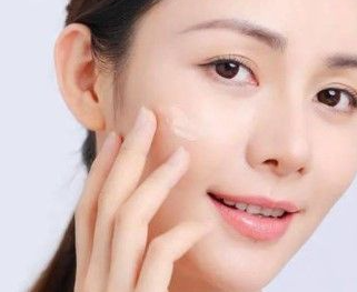 水解胶原蛋白是什么？水解胶原蛋白在护肤里的功效与作用